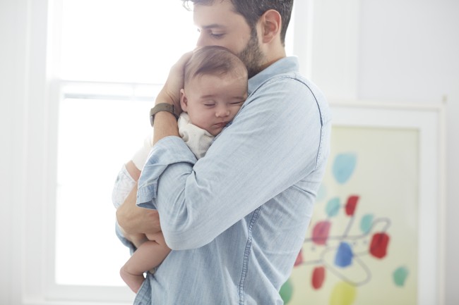 با بچه بغلی چه کنیم؟