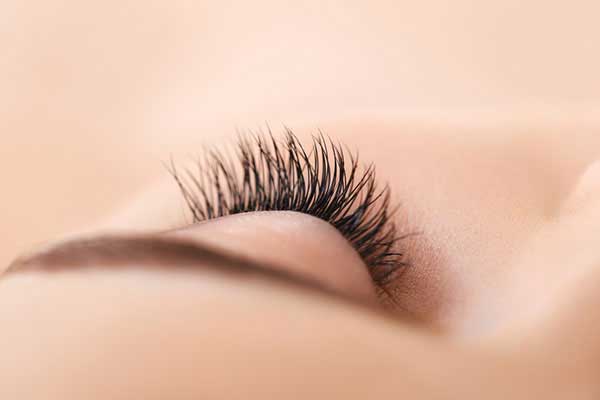 لیفت مژه - فرمژه دائمی - چیست؟