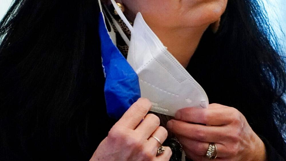 بررسی استفاده از دو ماسک برای محافظت از کرونا