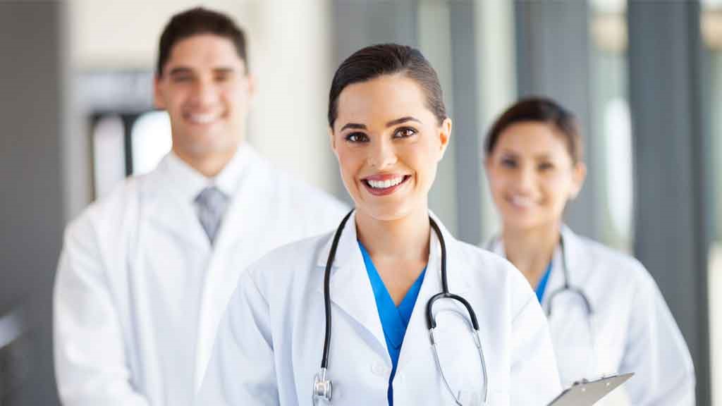 چگونه با پلتفرم نوبت دهی آنلاین، بهترین تجربه زیبایی را داشته باشیم؟