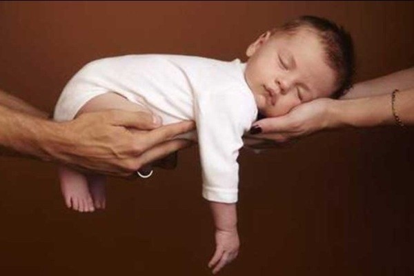 مبتلا نشدن به سرطان های تخمدان با فرزند آوری