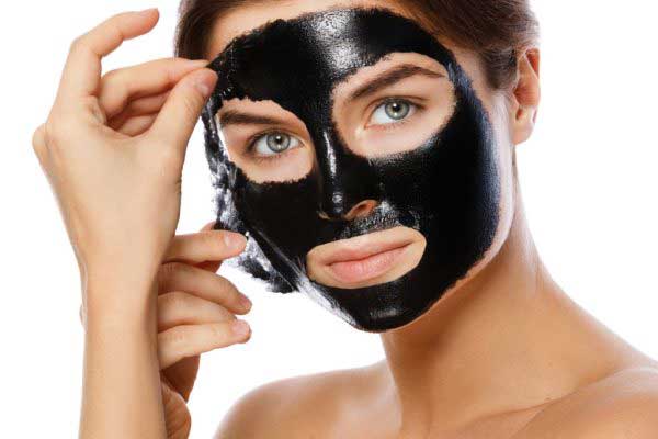 فواید ماسک لایه بردار زغال برای انواع پوست