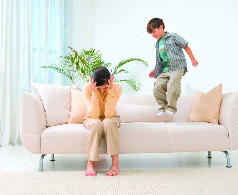 کودک بیش فعال خود را چگونه کنترل کنیم ؟