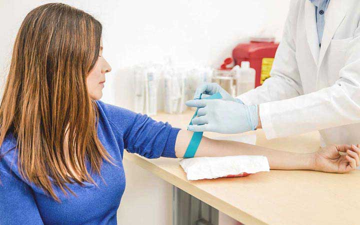 تنبلی تخمدان چه مشکلانی در بارداری ایجاد میکند؟