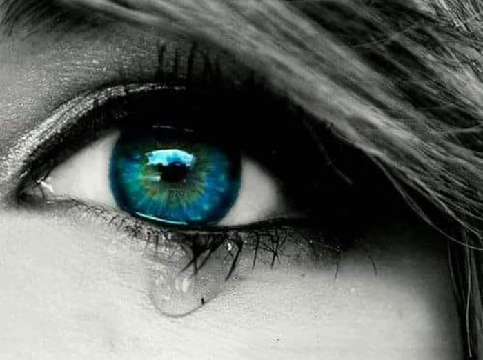 آیا گریه کردن فوایدی هم دارد